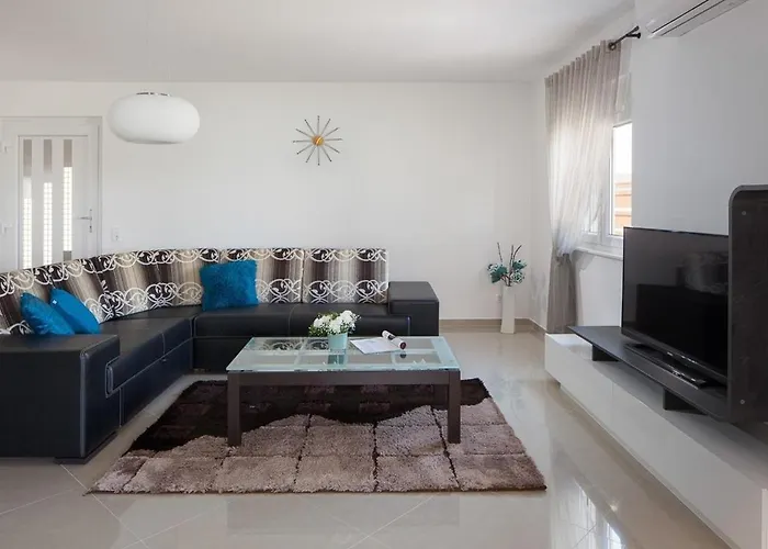 By The Sea - 19419 Apartman *