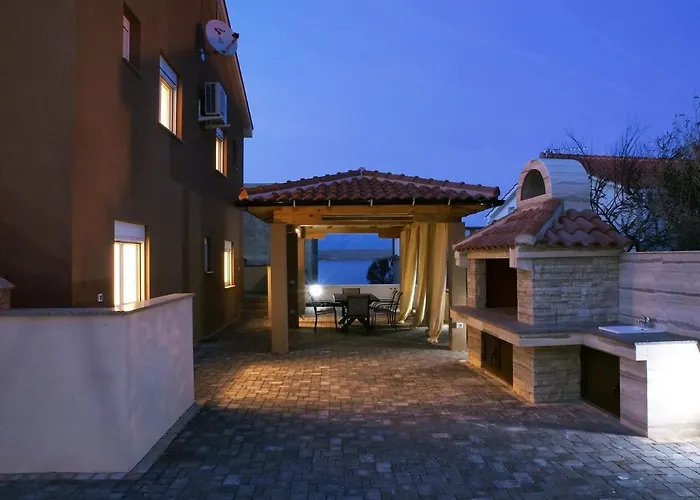 Apartman By The Sea - 19419 Vir