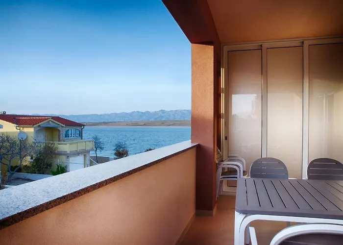 Apartman By The Sea - 19419 *